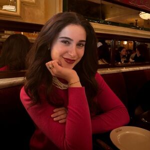 Meet your Posher, Sarah